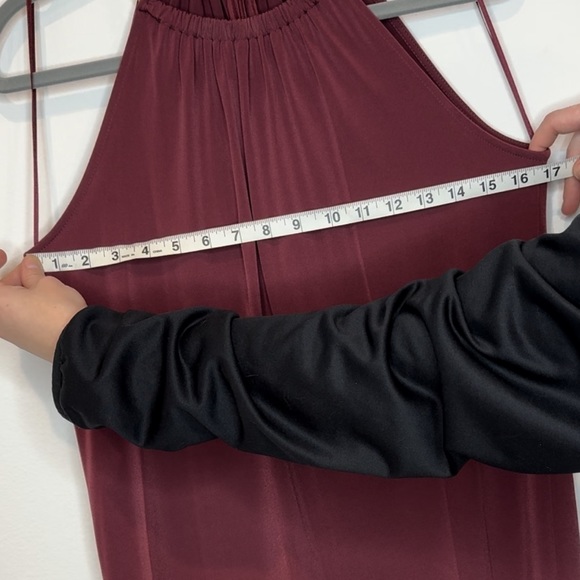 💜🤩 Michale Kors Merlot Halter Dress W/ Gold Chain Straps 💜🤩 - Picture 12 of 12